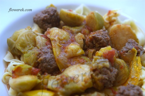 tagliatelle with Brussels sprouts and meatballs