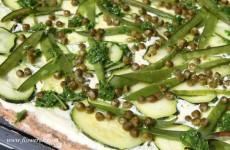 zucchini pizza