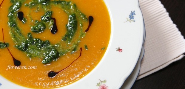 Creamy pumpkin and parsnip soup with ginger and green pesto