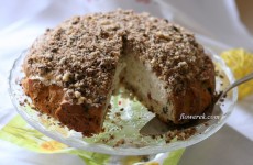 Ricotta cream cake