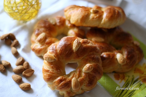 Easter wreath rolls Easter wreath rolls