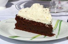 Italian chocolate cake