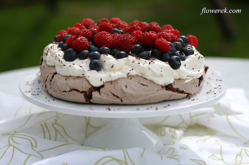 Nigella's Chocolate Pavlova