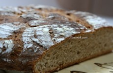Wheat-rye sourdough bread