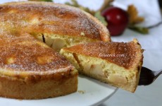 Apple cake on shortcrust pastry