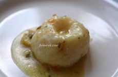 Kluski śląskie (Silesian potato dumplings)