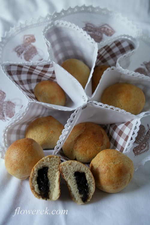 Chocolate rolls