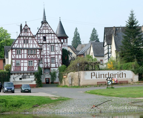 Pünderich