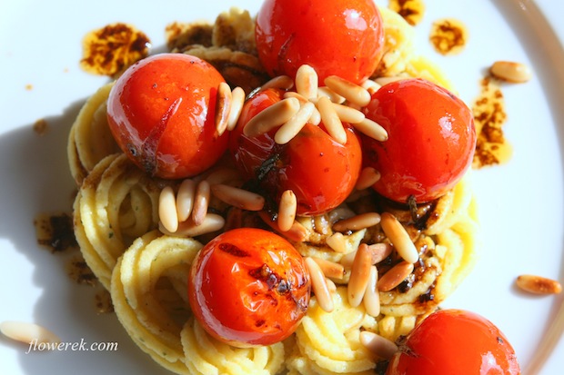 Polenta with stewed tomatoes