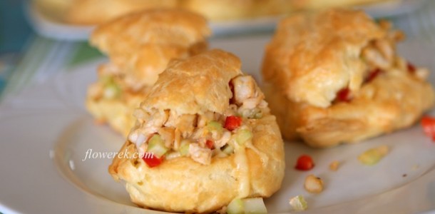 Chicken puffs
