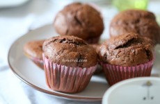 Easy and quick chocolate muffins